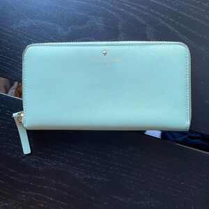 Kate Spade Veronica zip around continental wallet